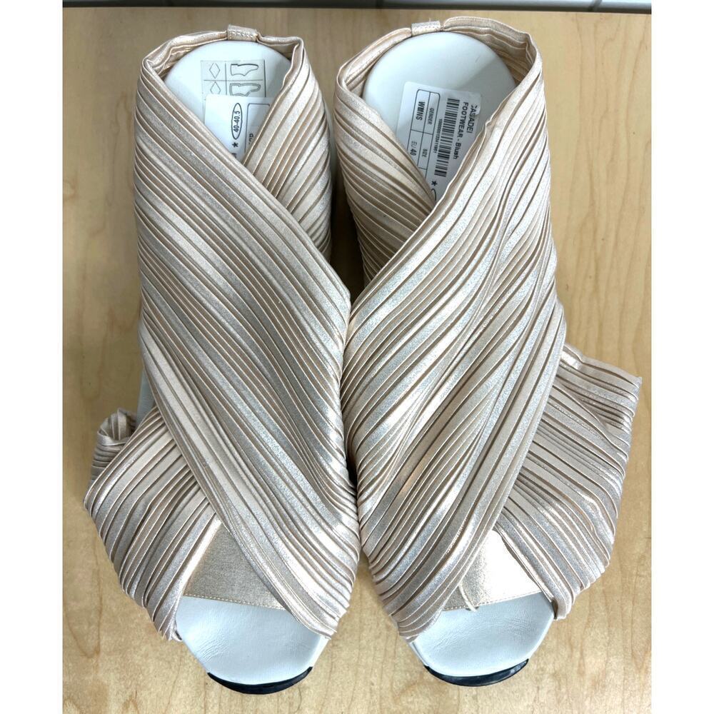 NWT Casadei Pleated Accents Sneakers‎ in Blush Size EU 40/US 10